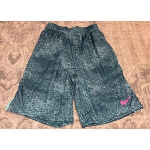 Nike Dri-FIT Basketball Boy's YOUTH Sz Large‎ Green Shorts
